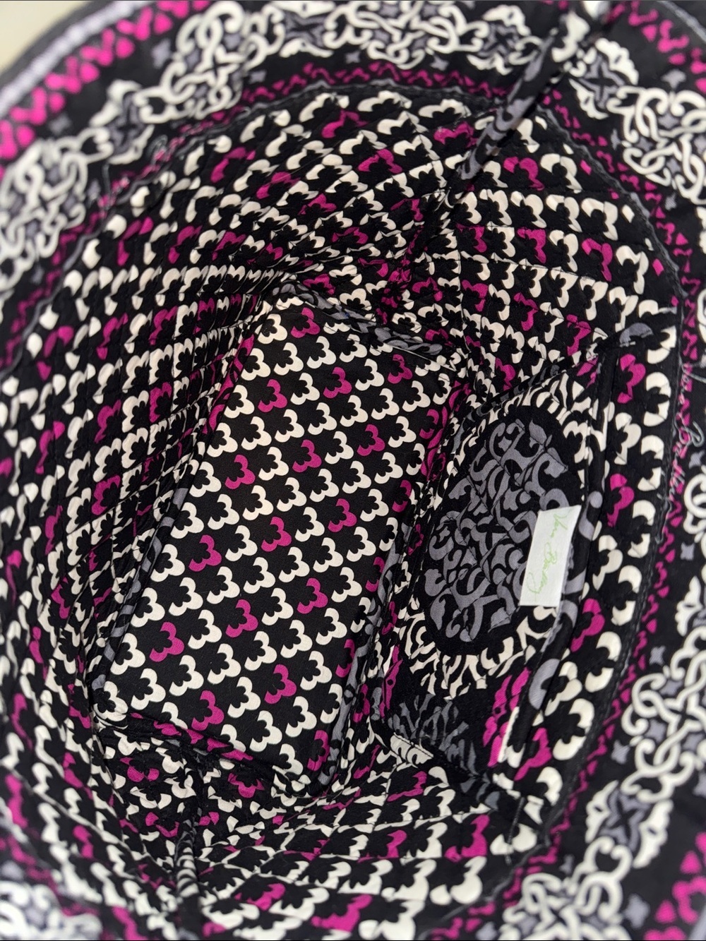 Vera Bradley Tote Canterberry Magenta - Picture 4 of 6